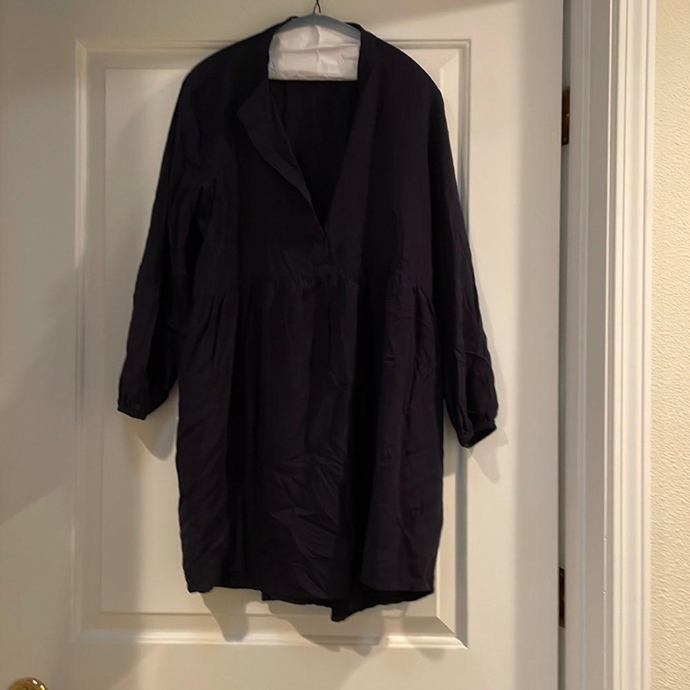 navy legoe heritage button down top size small.